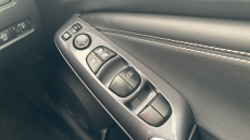 Nissan Juke 1.0 DiG-T 114 N-Connecta 5dr Petrol Hatchback